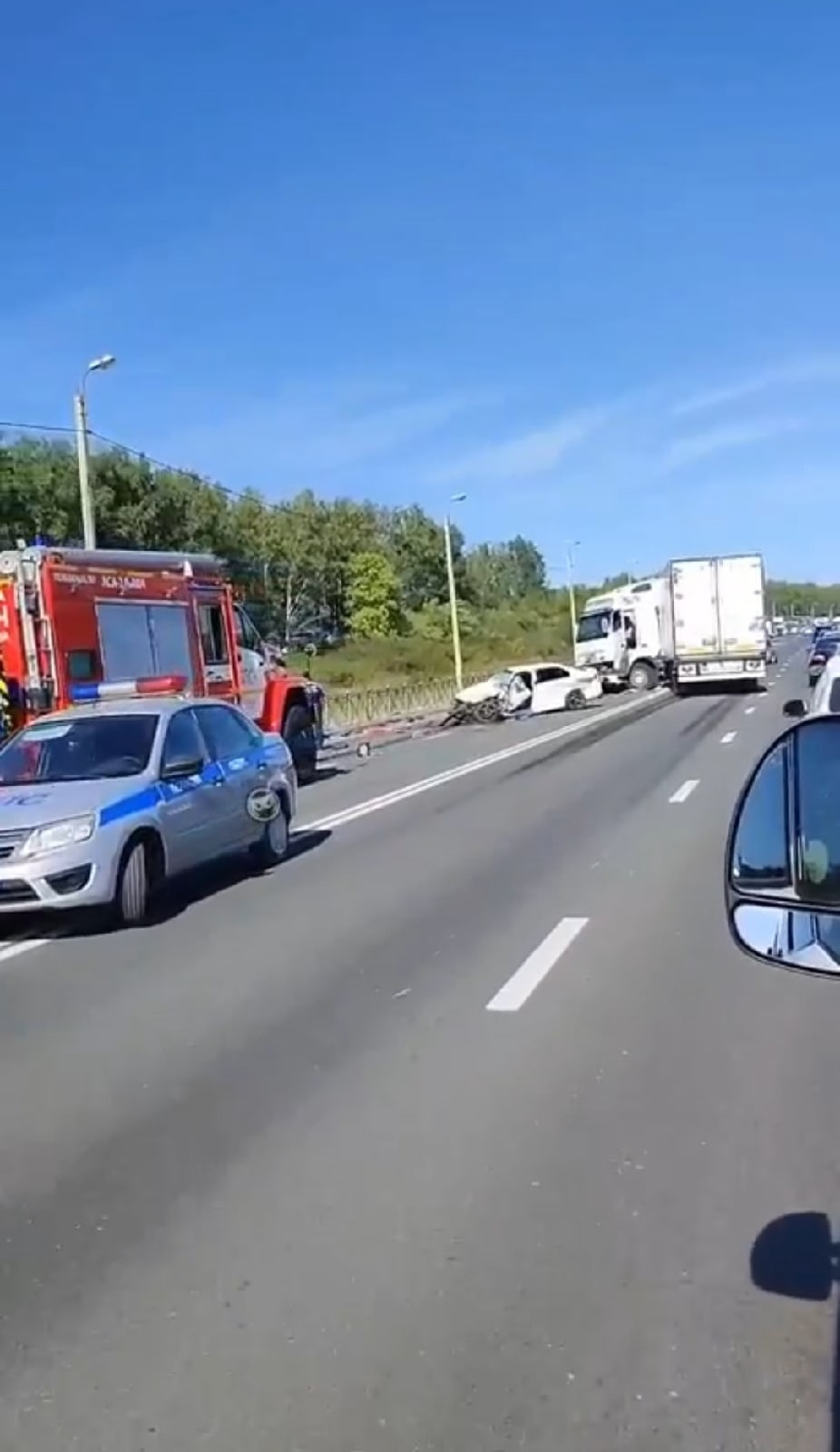 Пензенцы застряли в пробке на трассе М5 из-за жесткого ДТП | 15.08.2022 |  Пенза - БезФормата