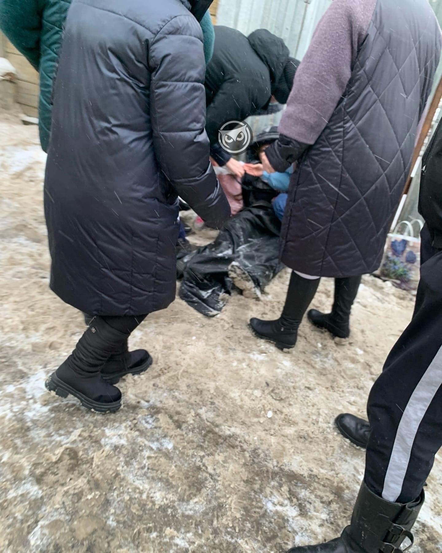 В Пензе на Центральном рынке женщина попала под колеса автобуса |  23.02.2023 | Пенза - БезФормата