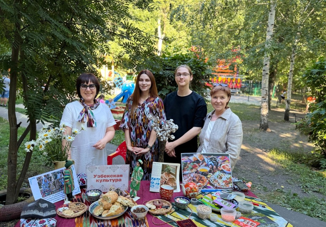 В Кузнецке отметили День семьи, любви и верности | 09.07.2024 | Пенза -  БезФормата