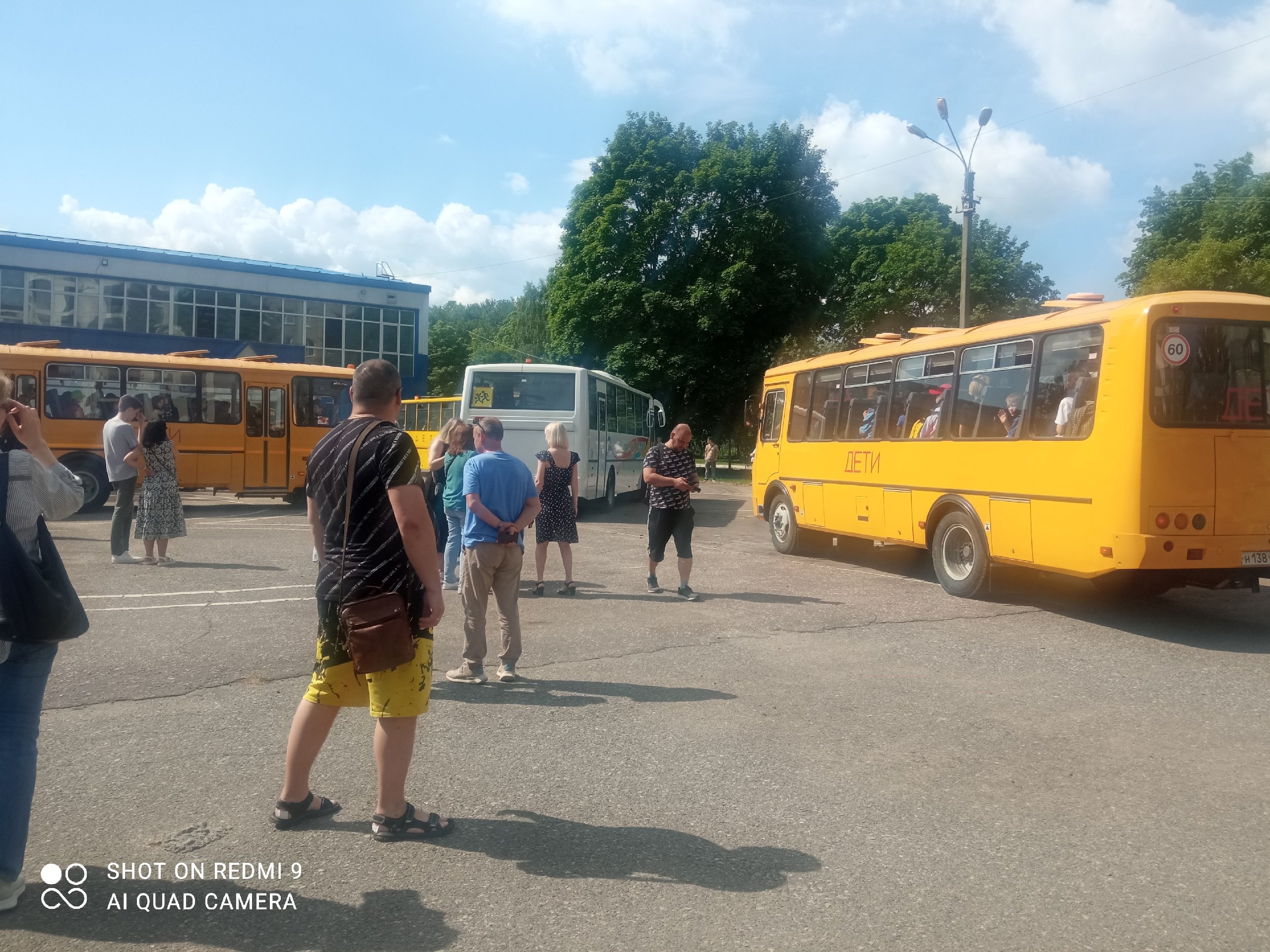 Юные пензенцы утром в среду отправились в лагерь «Юность» | 05.06.2024 |  Пенза - БезФормата