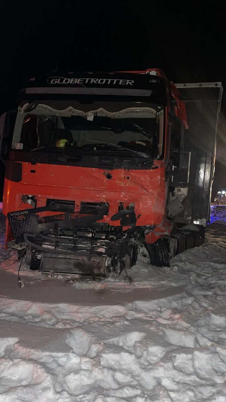 В страшном ДТП на трассе М5 погибли семь человек, еще двое пострадали -  Столица58