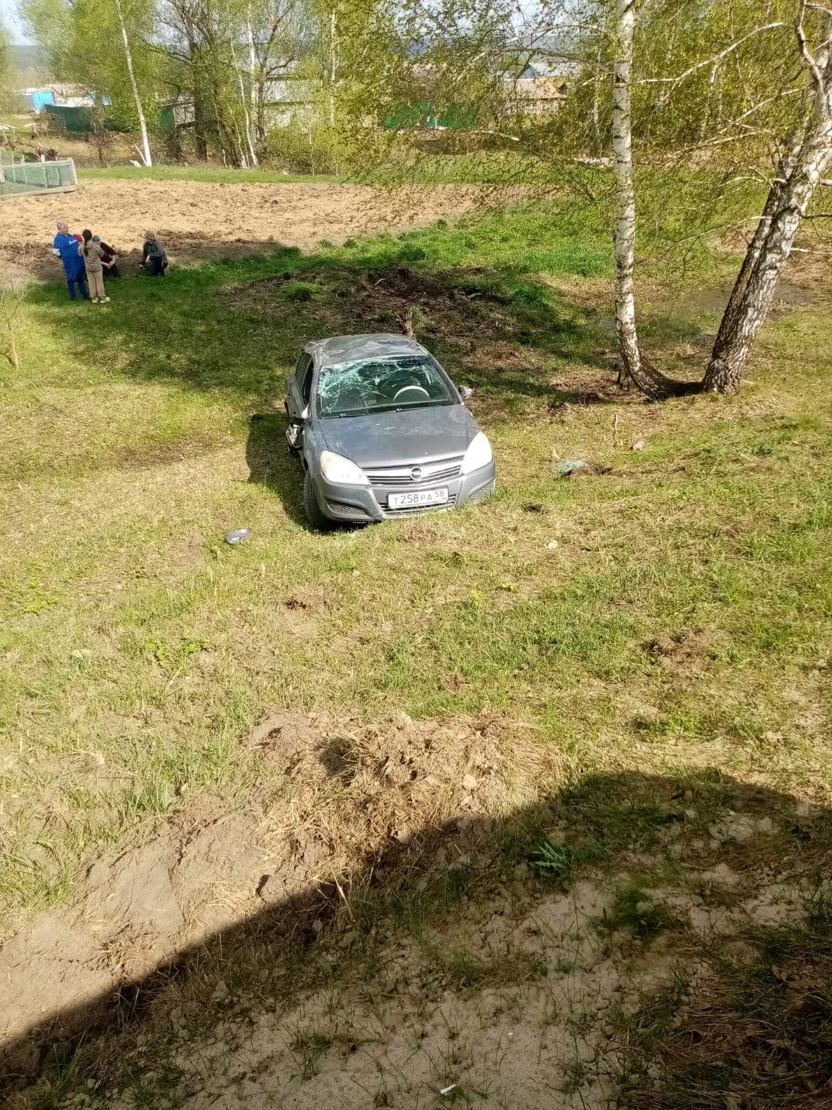 В Пензенской области перевернулась машина, пострадали три человека |  22.04.2024 | Пенза - БезФормата