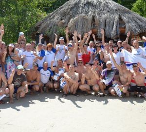 Переплыли Сурское море и помогли ребенку!