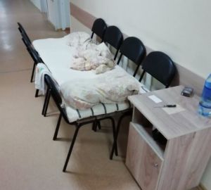 Жители Кузнецка пожаловались на некачественный асфальт возле бизнес-инкубатора