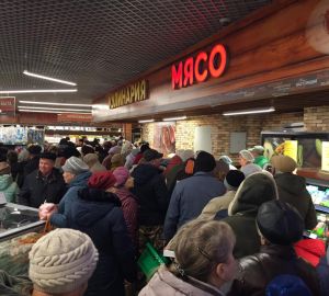 На открытие нового «Каравана» пришло небывалое количество людей