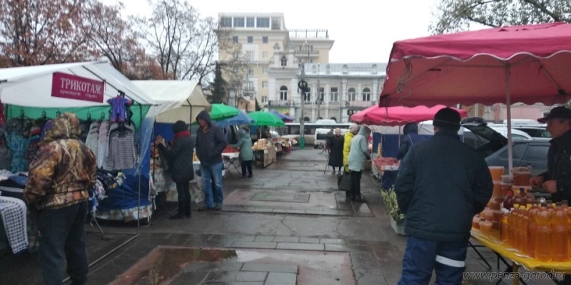 Продукцию пензенских фермеров будут продавать через торговые дома