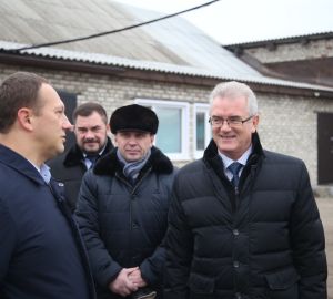 За что Иван Белозерцев пожал руку инвестору из Башмаково