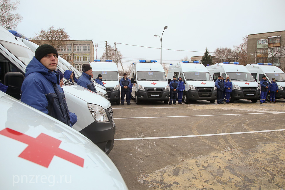 Пензенская «Скорая помощь» получила 16 новых машин