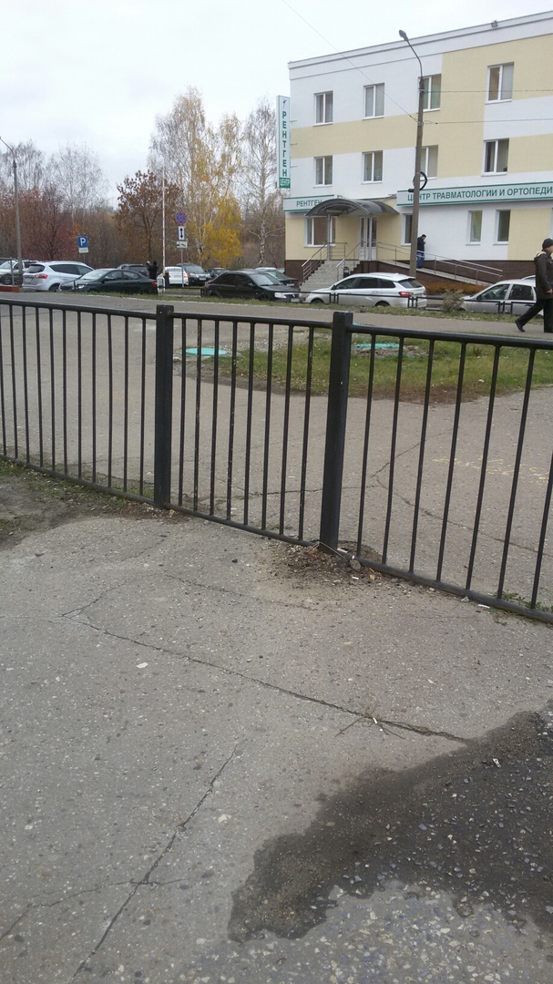 Жители Пензы пожаловались на закрытую калитку 6-й горбольницы