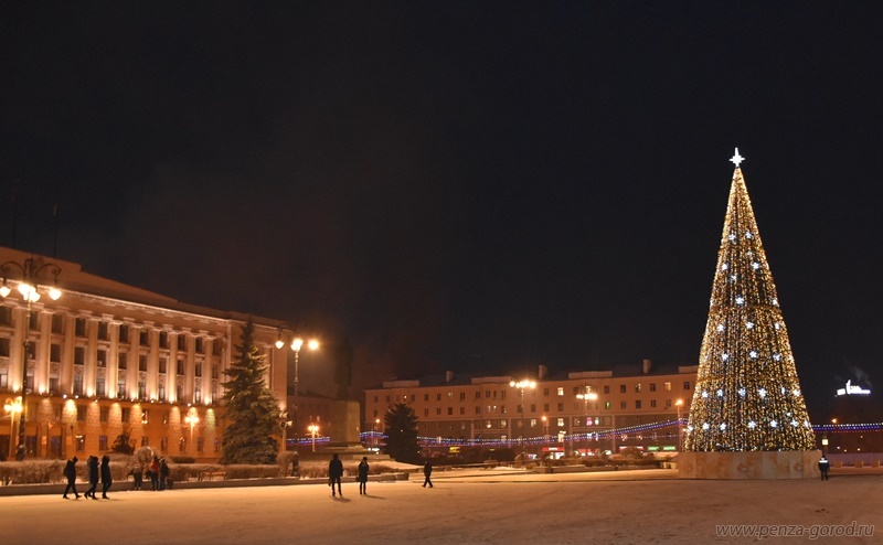 Архитектурное бюро «Вещь»: реконструкция площади Ленина на 95% соответствует проекту