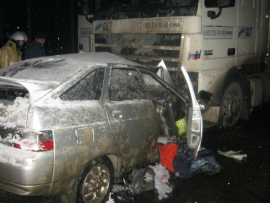 Чудом выжил: водителя ВАЗа из машины вырезали спасатели