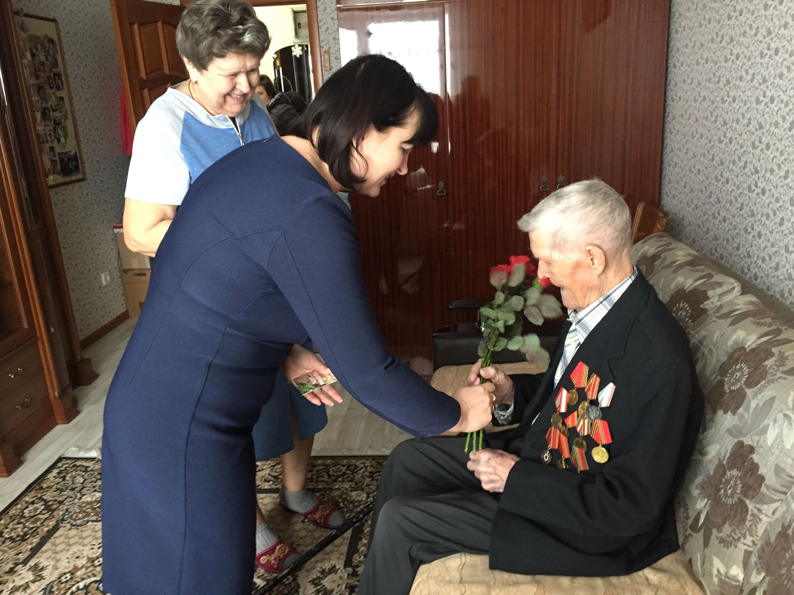 Ольга Чистякова поздравила пензенского ветерана со 101 днем рождения!