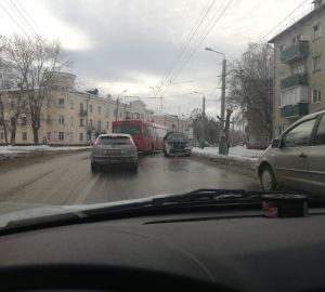 Лобовое столкновение двух «Лад» в Пензе: есть жертвы