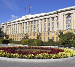 Иван Белозерцев выступает за сохранение регионального телевещания