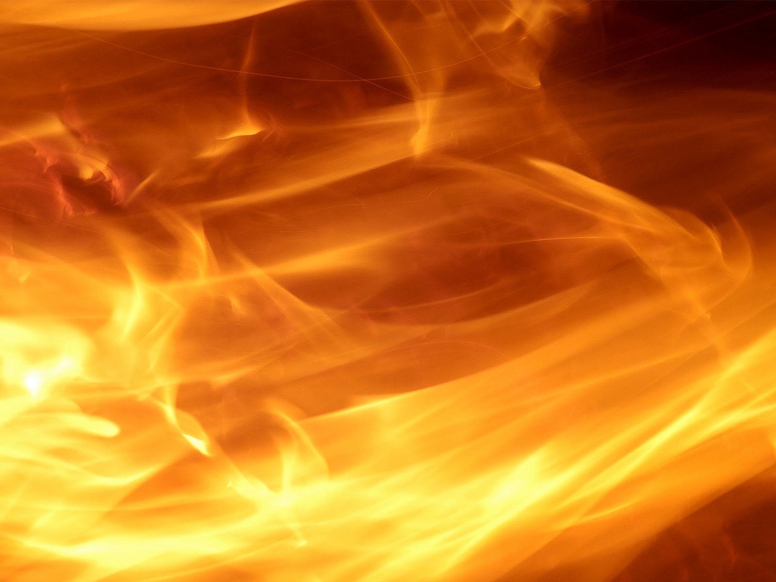 Девочка из Каменки спасла двоих родственников от гибели в огне