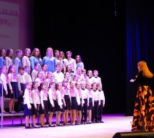 Ольга Чистякова поздравила детскую школу искусств с 40-летним юбилеем