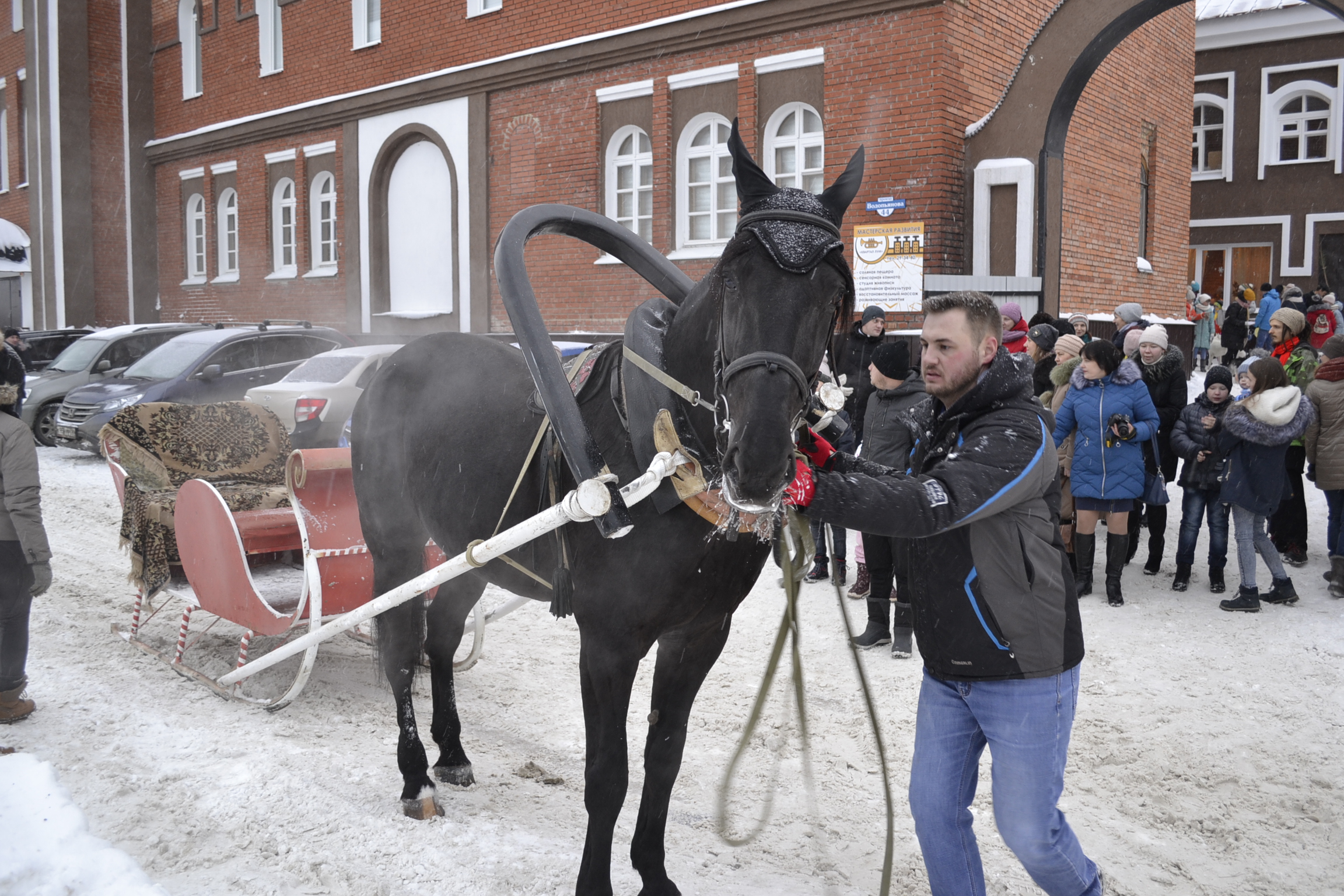 «Рождественская ярмарка» в Пензе прошла с аншлагом