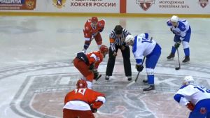 Пензенские хоккеисты впервые завоевали "Кубок Поколения"