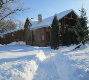 В доме саратовского депутата, задержанного пензенскими силовиками за хищение, прошли обыски. Фото