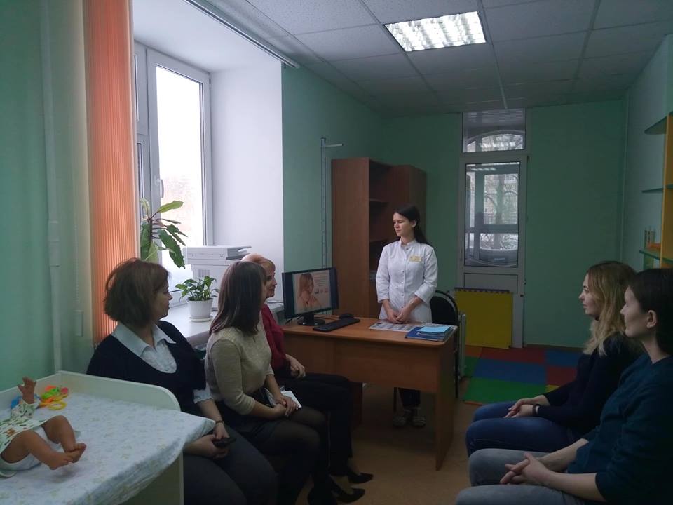 Стало известно расписание работы "Школы материнства" в феврале