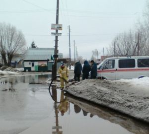 В Пензе откачивают воду из мест локальных подтоплений
