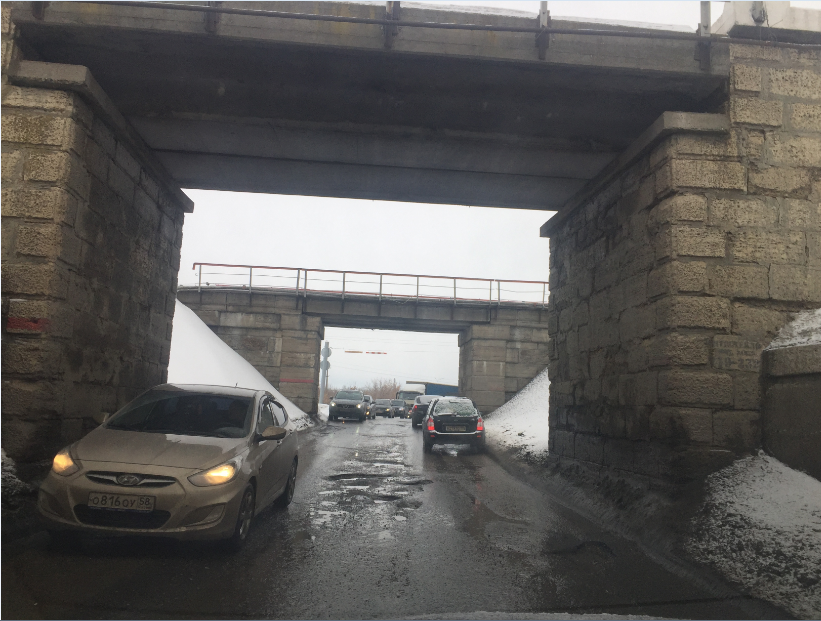 Пензенцы жалуются на дорогу в районе Бригадирского моста