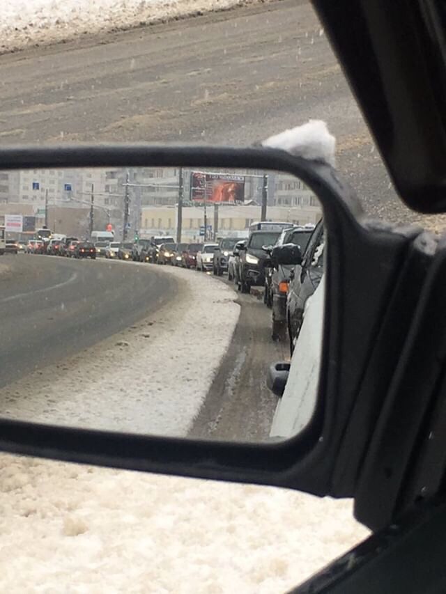 Вся Терновка стоит в пробках