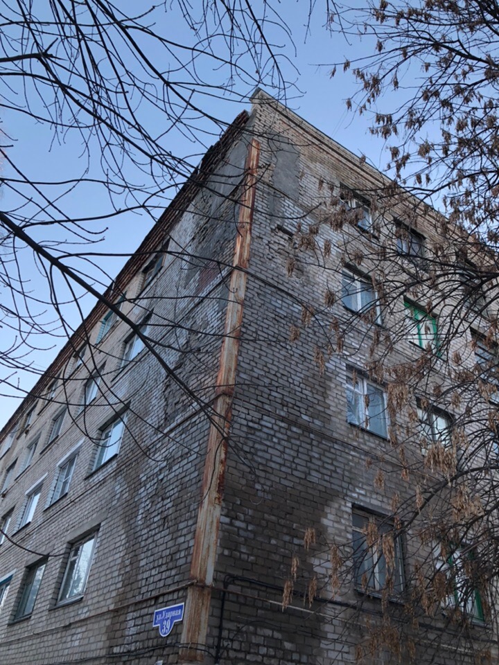 Ситуацию с разрушающимся домом на Ударной, 39 прокомментировал представитель Жилищной инспекции Пензенской области