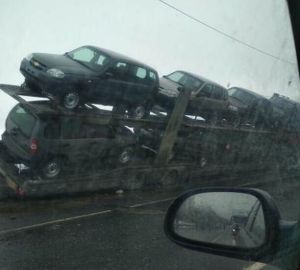 На трассе М5 в районе Нижней Елюзани произошла жуткая авария. Есть жертвы. Видео