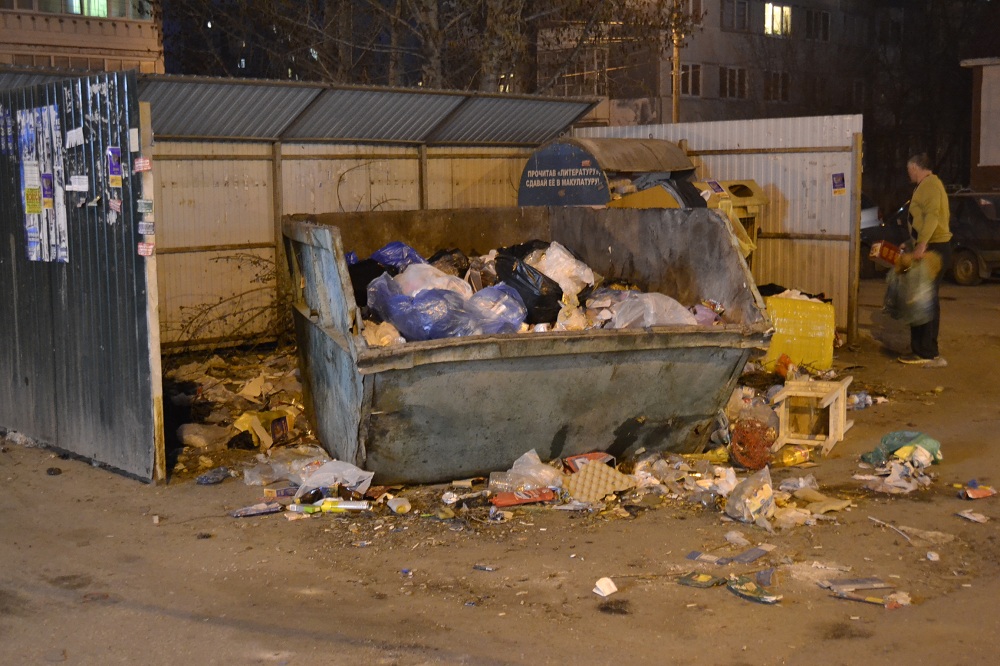 Пенза продолжает тонуть в мусоре