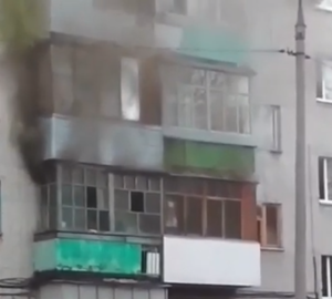 Четверо жителей загоревшейся в Пензе многоэтажки обязаны спасателям жизнью