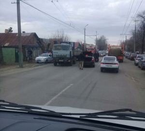 В Пензе на улице Тухачевского легковушка сбила пешехода. Видео
