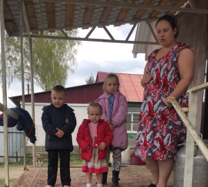 «Караван добрых дел» помог многодетной семье