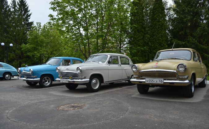 В Пензе проходит выставка ретро-автомобилей