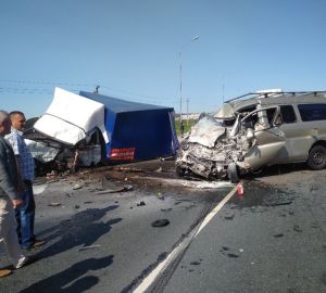 В жуткой аварии под Кузнецком есть погибший и пострадавший