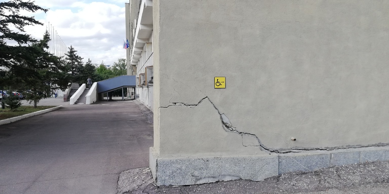 Треснувшее здание пензенской мэрии отремонтируют в 2020 году