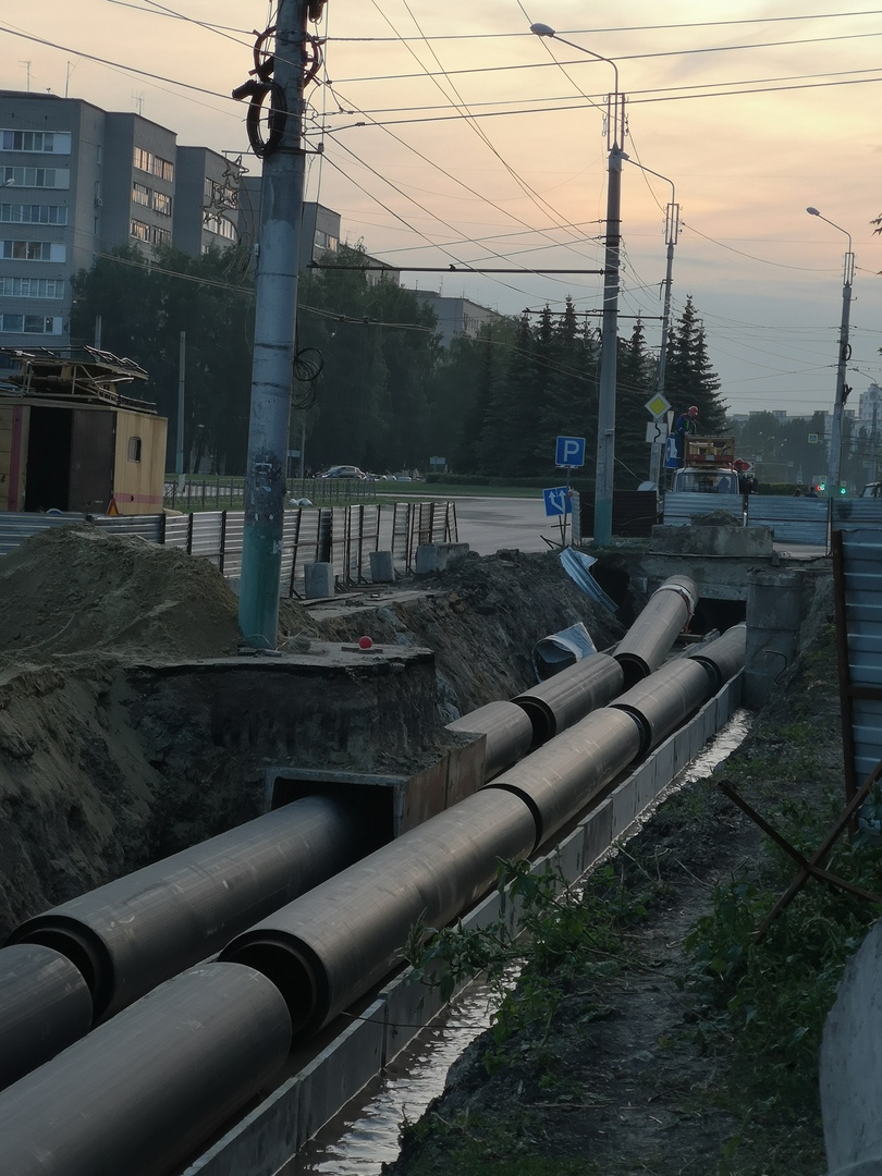 Стало известно, когда устранят крупную коммунальную аварию на проспекте Строителей