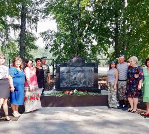 В Колышлее открыли памятник воинам-интернационалистам