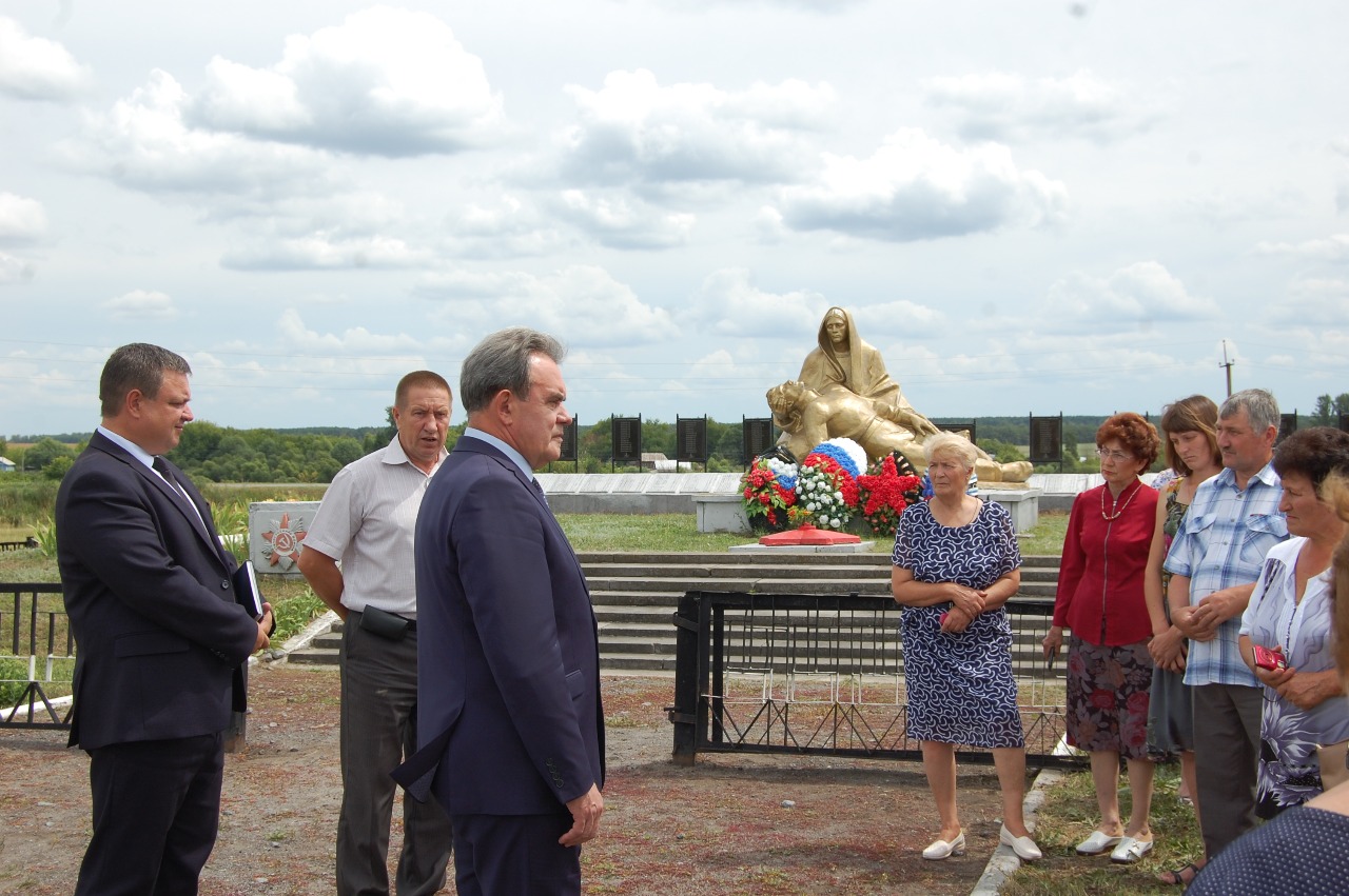 В Сердобском районе заасфальтируют дорогу к памятнику героям Великой Отечественной войны