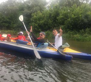 Николай Кузяков организовал сплав на байдарках по Хопру