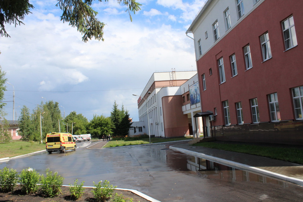 Сотрудники пензенской скорой сегодня получили обещанные доплаты