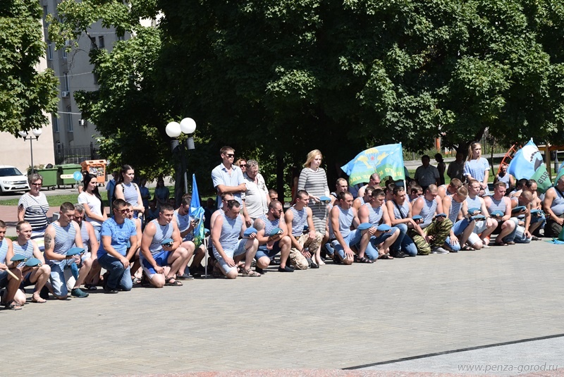 В День ВДВ в Пензе отменят ограничения по парковке