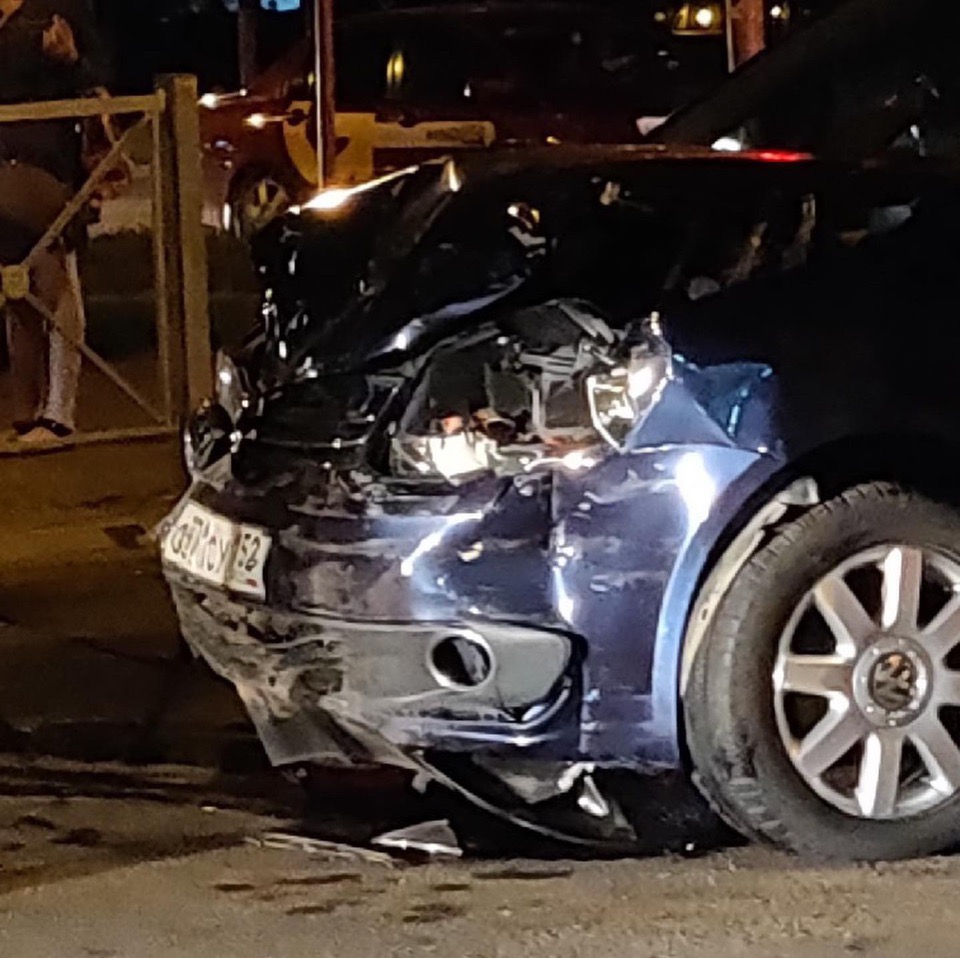 В жуткой аварии на Тернопольской в Пензе пострадала женщина