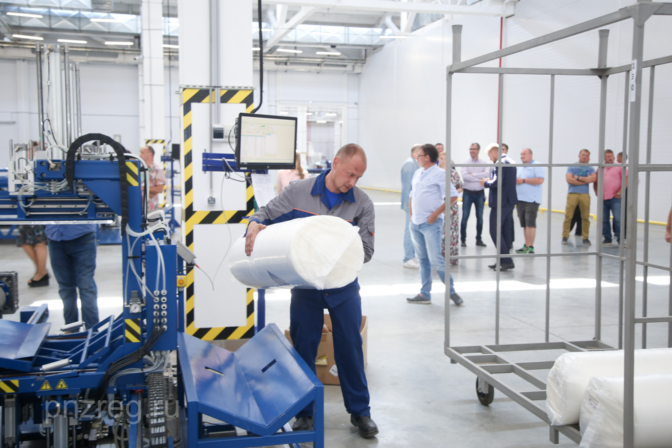 В Кузнецке будут развивать сопутствующие заводу поролона производства