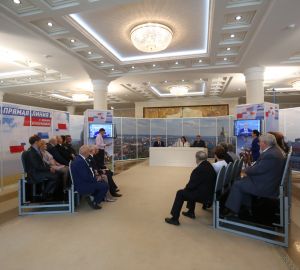 Вопросы к «прямой линии» с губернатором Иваном Белозерцевым примут по Viber и WhatsApp