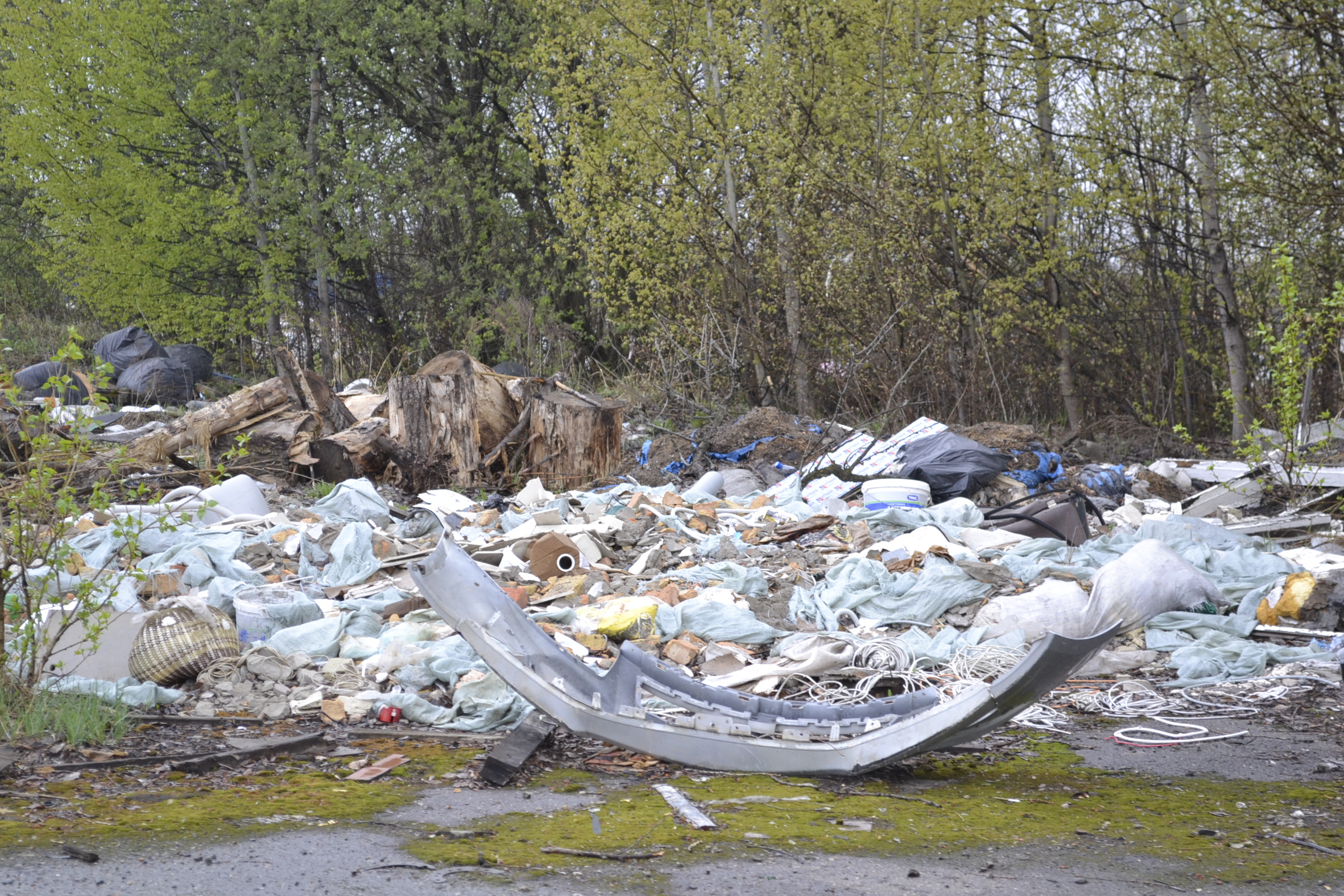 Администрация Первомайского района приступила к ликвидации свалки в Терновке