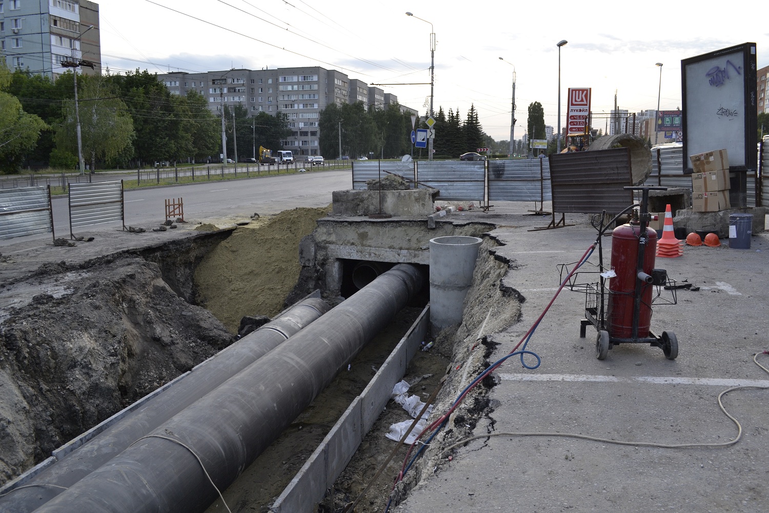 Очередной провал? Автолюбители обсуждают опасное искажение асфальта на проспекте Строителей