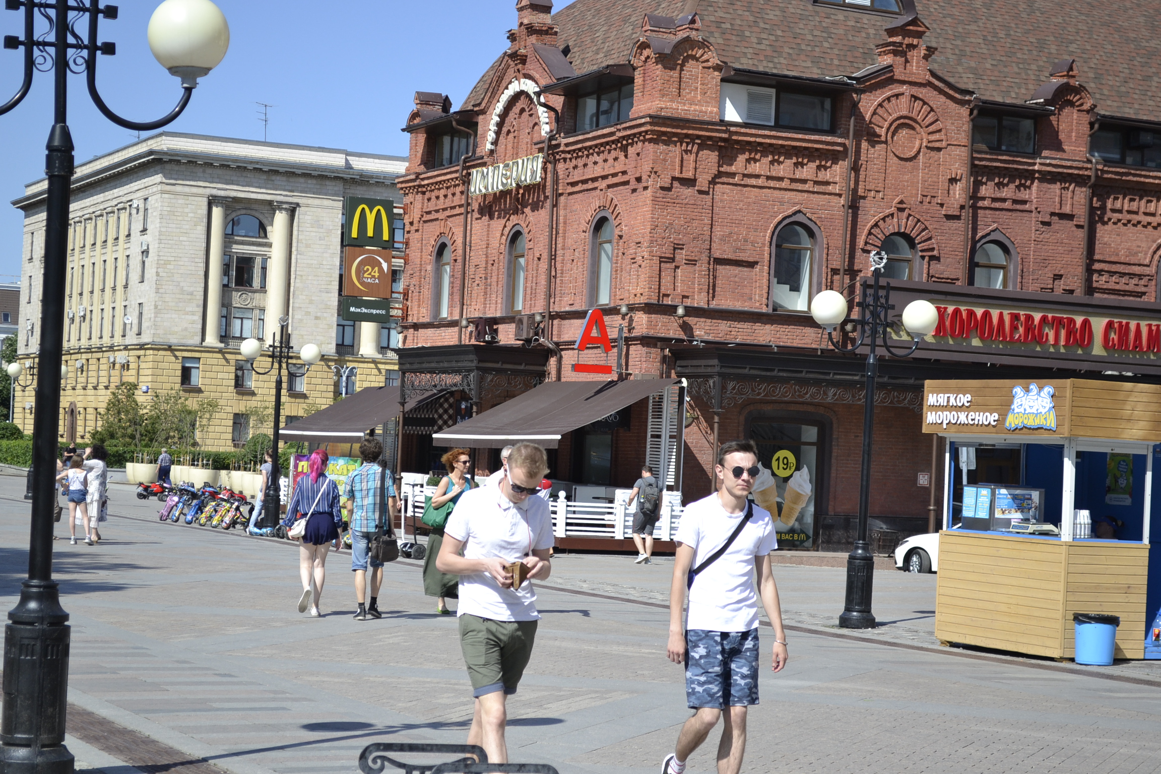 Бесплатно парковаться возле площади Ленина в Пензе можно будет все лето