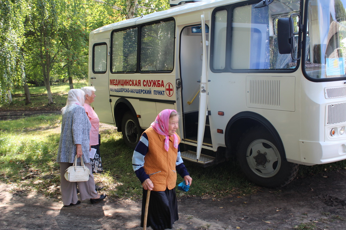 «Передвижной медпункт» до конца года приедет во все малочисленные села Пензенской области