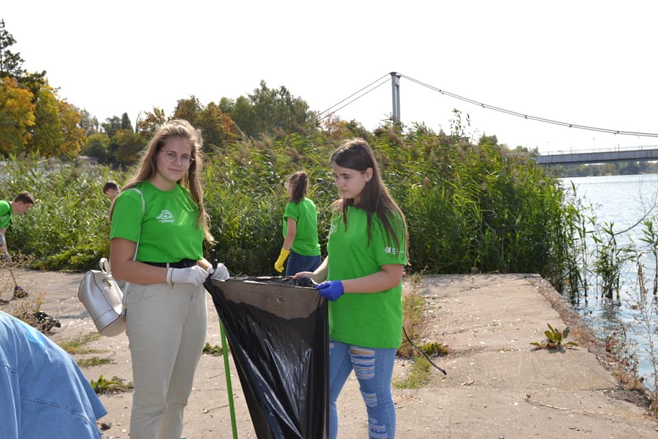 В Пензе очистили от мусора правобережье Суры
